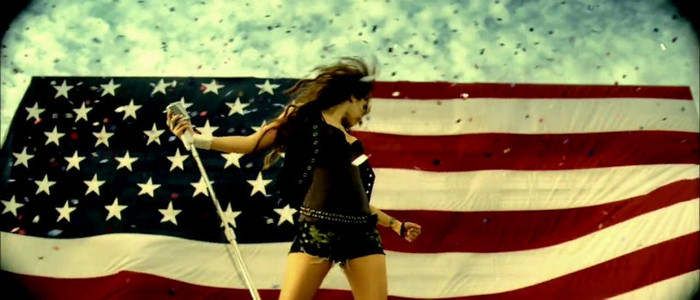 Miley Cyrus - Party In The U.S.A. 127