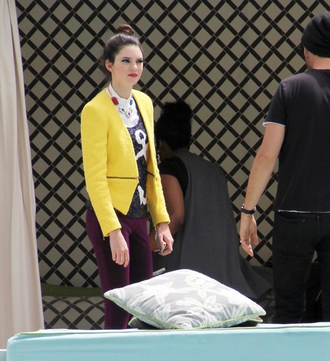 2012 5 3 2012 Kendall At A Photoshoot In Hollywood 5