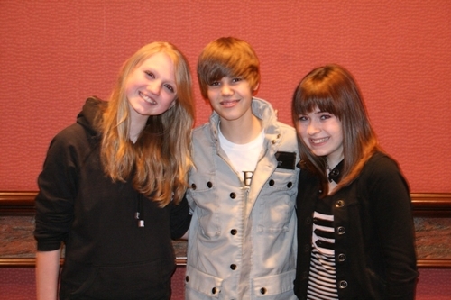 8 - x_Meet and Greet in Chicago_x