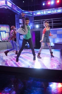 Shake It up Photos_2