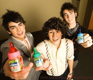 0149[1] - Jonas Brothers
