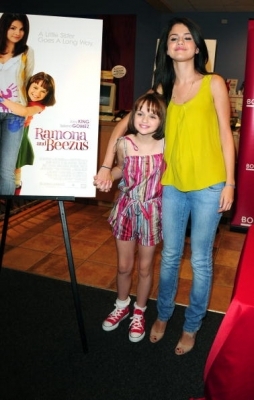 normal_011 - JULY 17TH- Meet and Greet for Ramona and Beezus at Borders Store