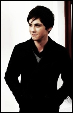 Logan Lerman.