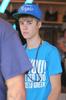 justin-bieber-sad-picture_426x639