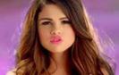 I am Selena name like barfitori and those who steal boyfriends and I want to be more than just girlf