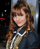 bella-thorne-734865l-poza