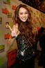 miley-cyrus_dot_com-vh1bigin06-2006dec12-arrivals-c006