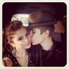 justin-bieber-kissing-selena-gomez-instagram