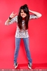 Selena-Gomez-selena-gomez-387931_333_500