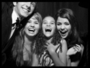 Selena-Gomez-Madison-Pettis-and-Debby-Ryan-selena-gomez-13051995-400-303