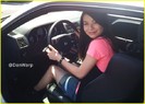 Miranda-getting-a-driving-lesson-miranda-cosgrove-5858986-606-433