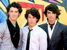 400_jonasbrothers_070925_fharrison_76337787