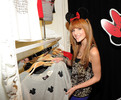 Bella+Thorne+Forever+21+VIP+Event+Minnie+Mouse+VtGVTwT_rENl