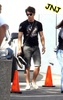 normal_nick-jonas-032010-6[1]