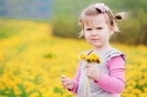 She like yellow flower too