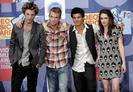 The_Twilight_Saga_New_Moon_1240993614_3_2009