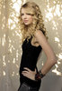 <33 Our Pretty Taylor Swift!