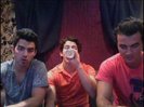 Jonas Brothers Live Chat (32)