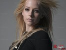 Avril-avril-lavigne-781760_1000_750