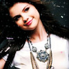 2--cream--3SelenaGomez-0-7287