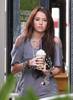 miley-cyrus_COM_CoffeeBean_9Jan2010_000