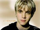 Jesse_McCartney_1252677921_0