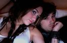 miley_cyrus_and_justin_gaston_in_bed_photos_3.0.0.0x0.400x259