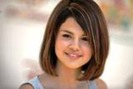 th_SelenaGomez001bd