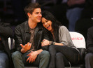 Zac-Efron-Vanessa-Hudgens