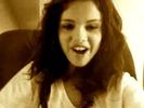 selenagomezfan_com-selenavlog2-0018