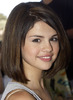 selena-gomez-new-bob