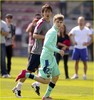 justin-bieber-barcelona-soccer-07