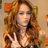 miley-cyrus-peace-400a052107