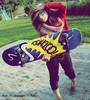 me and my skatee :x