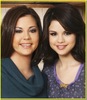 selena-gomez-mom-happiness-06_thumb[1]