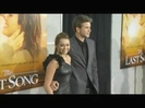 Los_Angeles_Premiere_3_flv_000009458