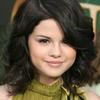 selena_gomez_head_0