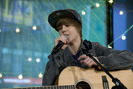 Justin_Bieber_Singing_by_xxaliyaxx