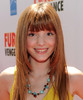 bella-thorne-794352l-poza