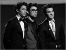 JoNaS BrOtHeRs