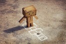 1-cute-funny-danbo-cardboard-box-art-lonely-hopscotch