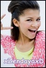 Hey -a world ! Zendaya here <33