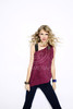 Taylor-Swift-taylor-swift-12865398-266-400