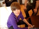 JUSTIN-BIEBER-quick-interview-before-TEEN-DREAM-mag-shoot-10-12[www_savevid_com]_mp4_000001180