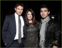 joe-jonas-ashley-greene-meskada-04[1]