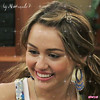 Miley is so beauty and she takes care about all her fans!!