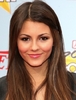 Victoria-victoria-justice-15882936-414-545