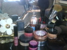 MAKE-UP!